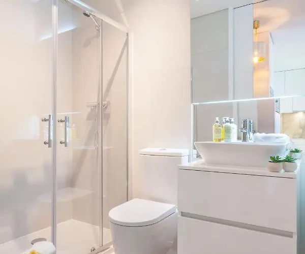 Apartment Urban Views - Ml Inspired By Torre Dos Clerigos